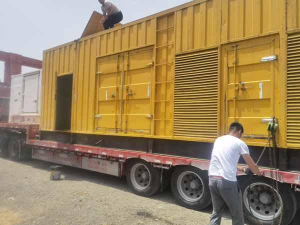 永发镇发电机出租100KW发电机需要什么规格的电缆线?